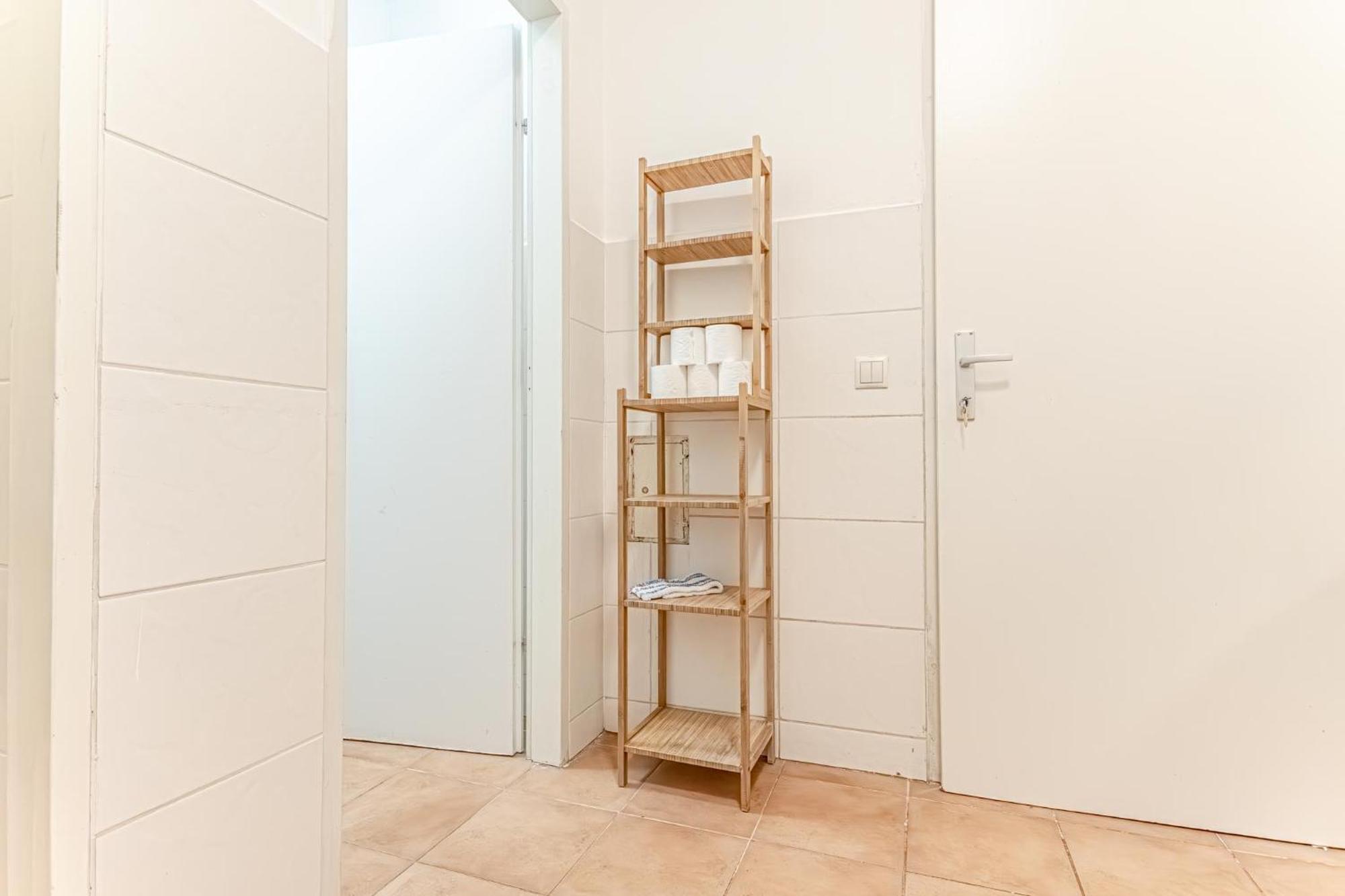Loevly Shared 6Br With Garden Near Danube & Millenium City Vienna Exterior photo